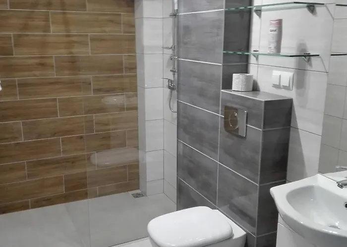 Tropikalna Odnowa Bed & Breakfast 3*