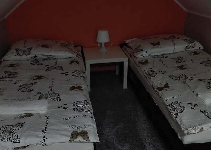 Bed & Breakfast Tropikalna Odnowa Falkowo